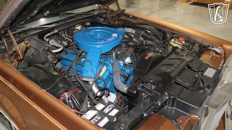 1974 Lincoln Continental 128