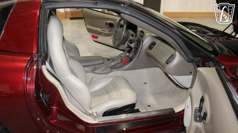 2003 Chevrolet Corvette 7