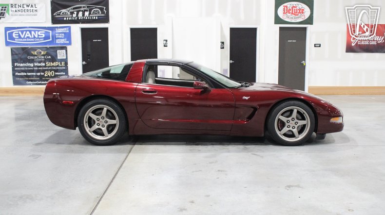 2003 Chevrolet Corvette 16