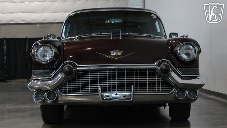 1957 Cadillac Fleetwood 25