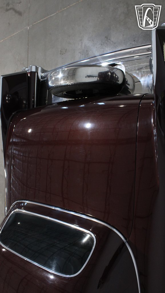 1957 Cadillac Fleetwood 35