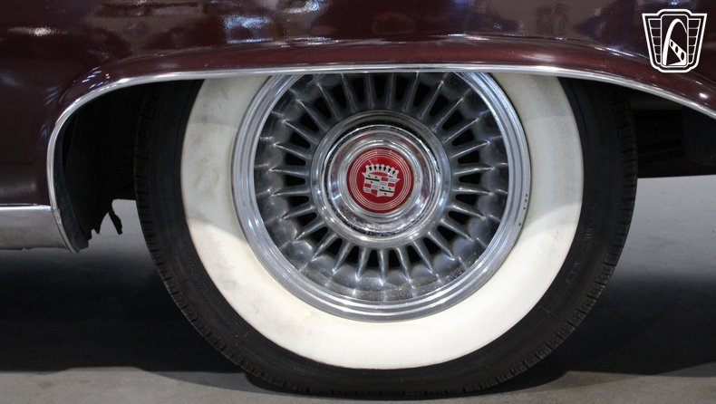 1957 Cadillac Fleetwood 123