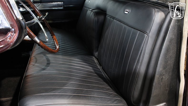 1957 Cadillac Fleetwood 133