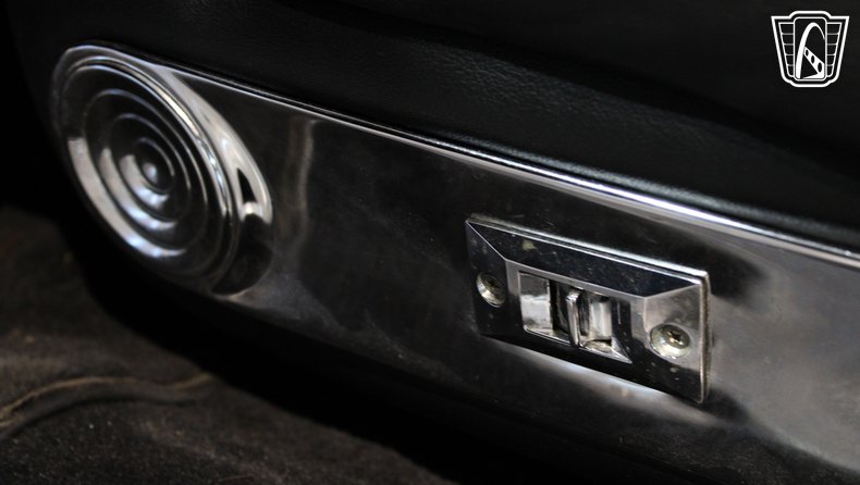1957 Cadillac Fleetwood 163