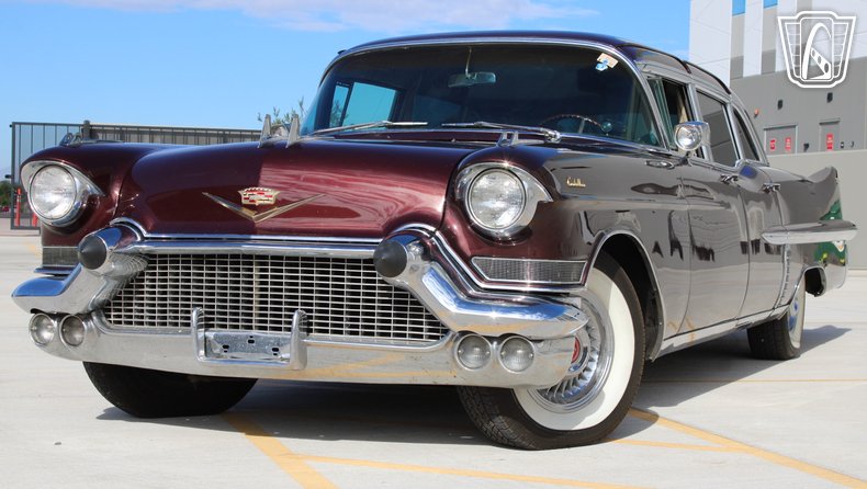1957 Cadillac Fleetwood 2