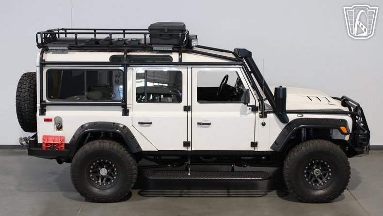 1993 Land Rover Defender 110 19