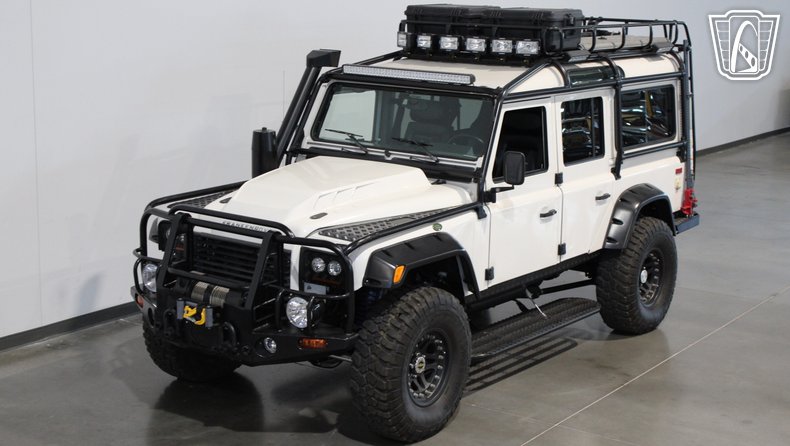 1993 Land Rover Defender 110 24