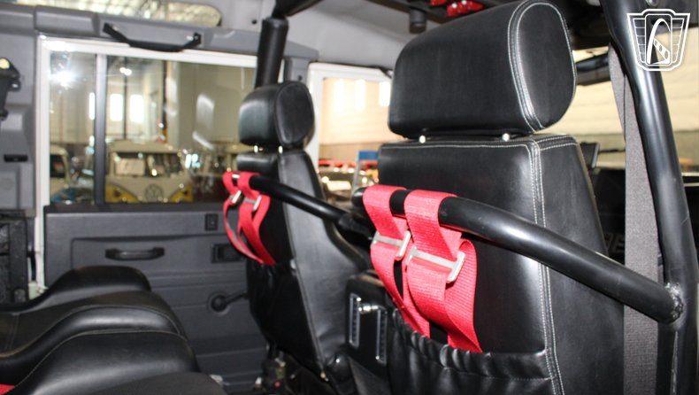 1993 Land Rover Defender 110 123