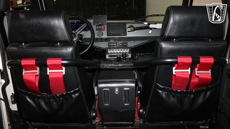 1993 Land Rover Defender 110 147