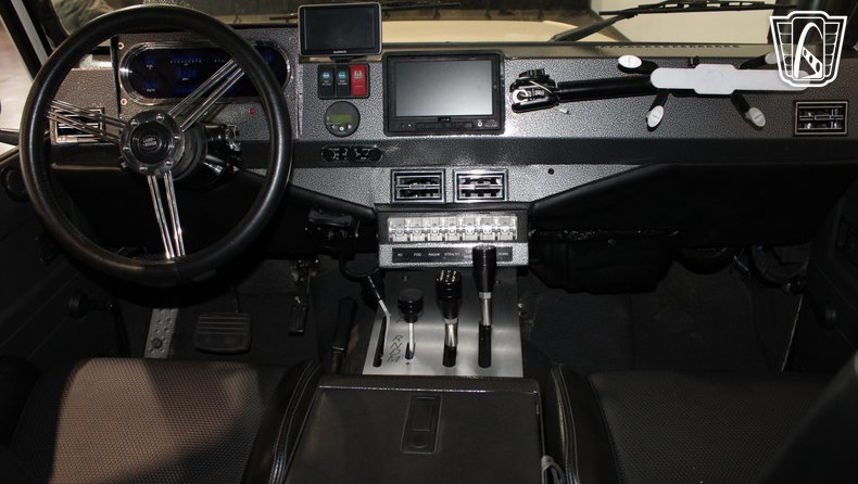 1993 Land Rover Defender 110 159