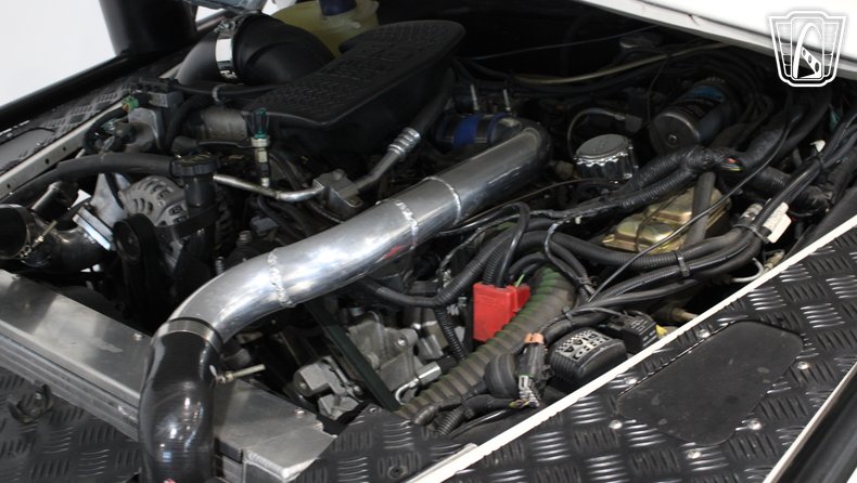1993 Land Rover Defender 110 172