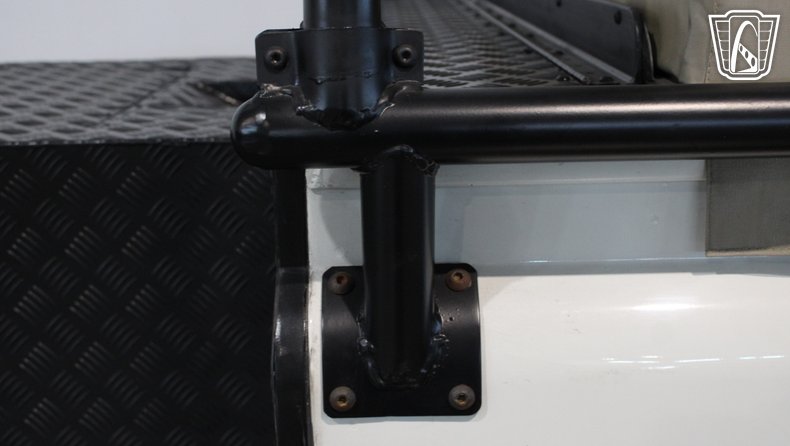 1993 Land Rover Defender 110 223
