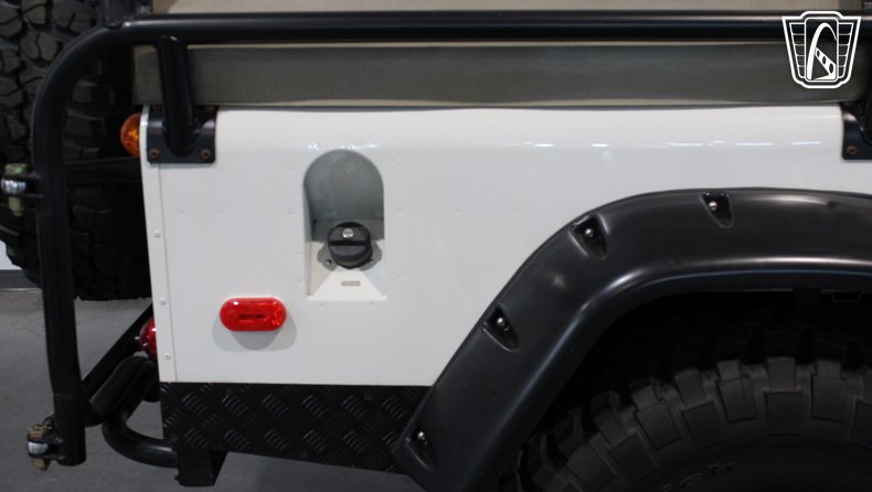 1993 Land Rover Defender 110 259