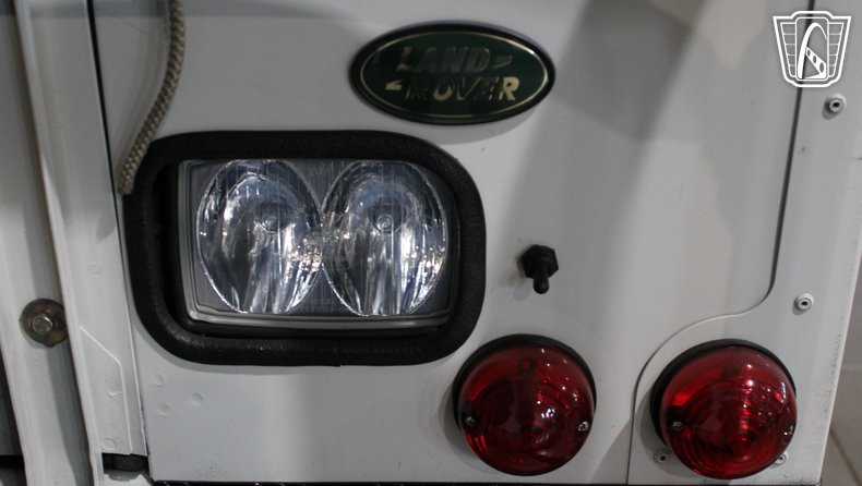 1993 Land Rover Defender 110 279