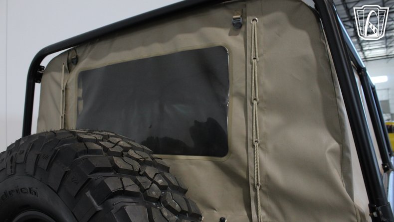 1993 Land Rover Defender 110 281