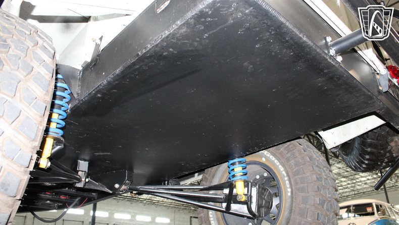 1993 Land Rover Defender 110 296