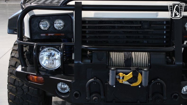 1993 Land Rover Defender 110 308