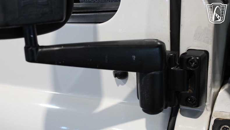 1993 Land Rover Defender 110 357