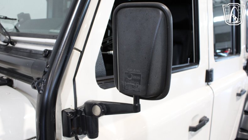 1993 Land Rover Defender 110 427
