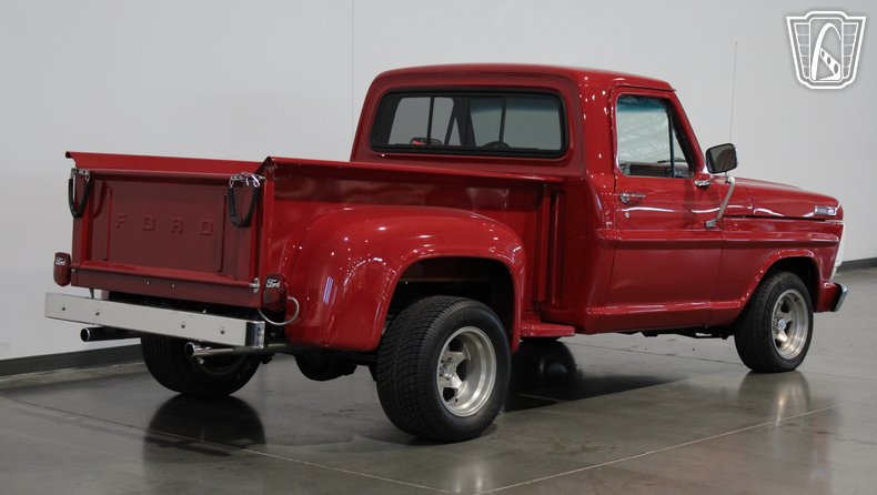 1967 Ford F100 23