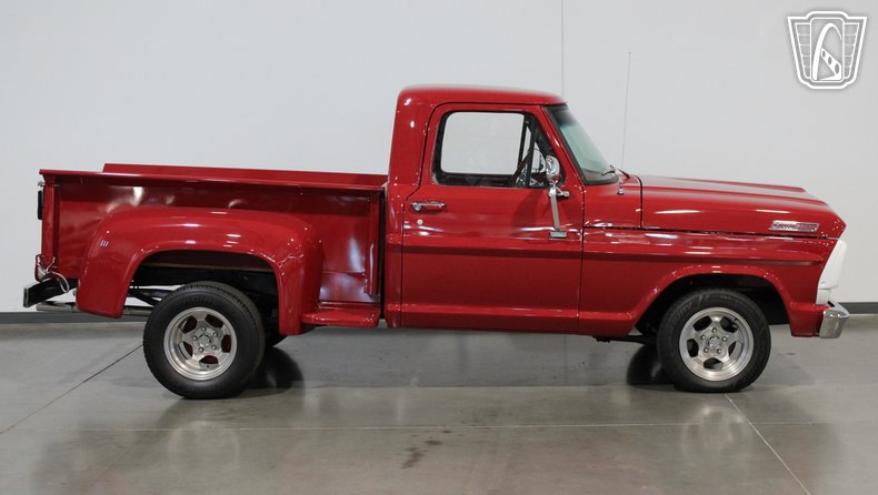 1967 Ford F100 22