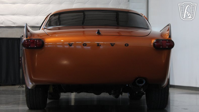 1970 Volvo P1800e 34