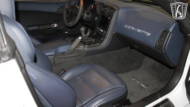 2013 Chevrolet Corvette 8