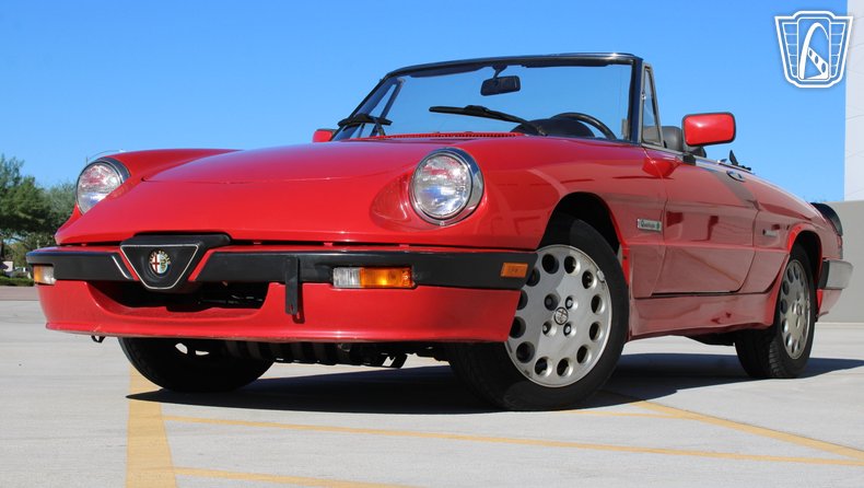 1986 Alfa Romeo Spider Veloce 4