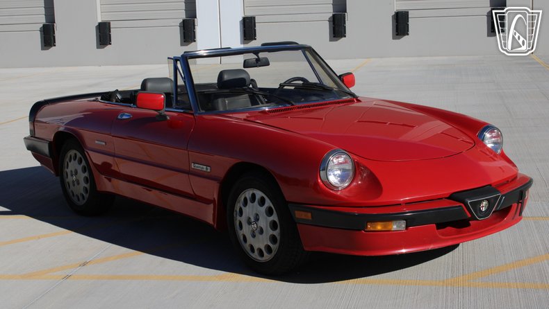 1986 Alfa Romeo Spider Veloce 5