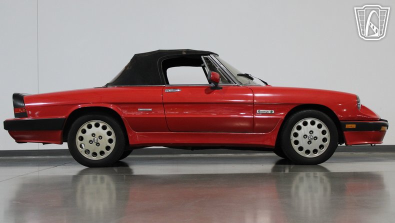1986 Alfa Romeo Spider Veloce 33