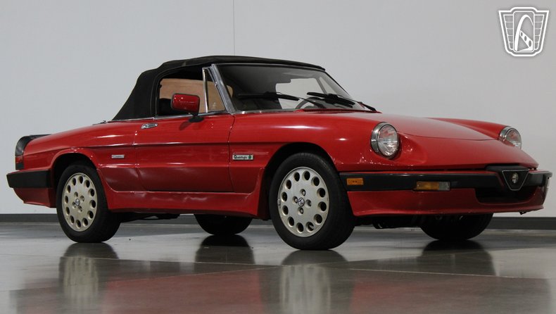 1986 Alfa Romeo Spider Veloce 32