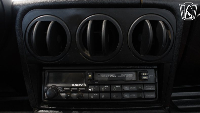 1986 Alfa Romeo Spider Veloce 52