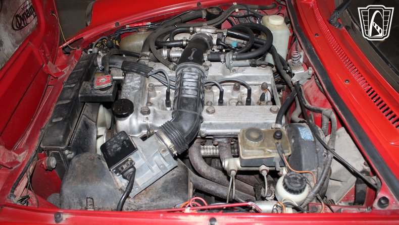 1986 Alfa Romeo Spider Veloce 11