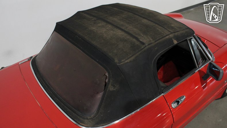 1986 Alfa Romeo Spider Veloce 127