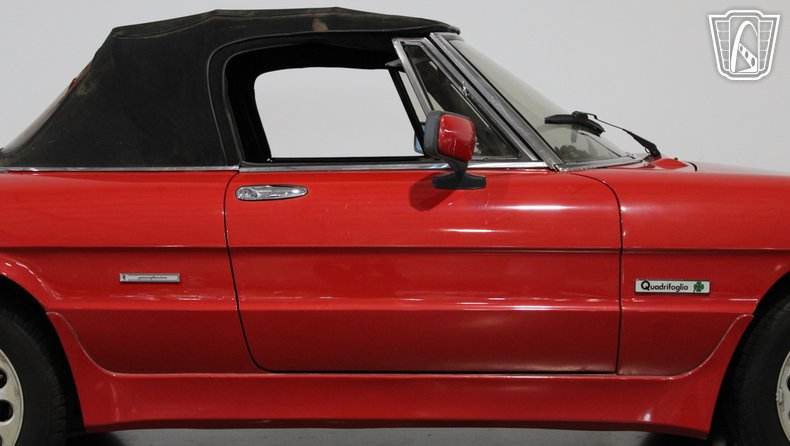 1986 Alfa Romeo Spider Veloce 134
