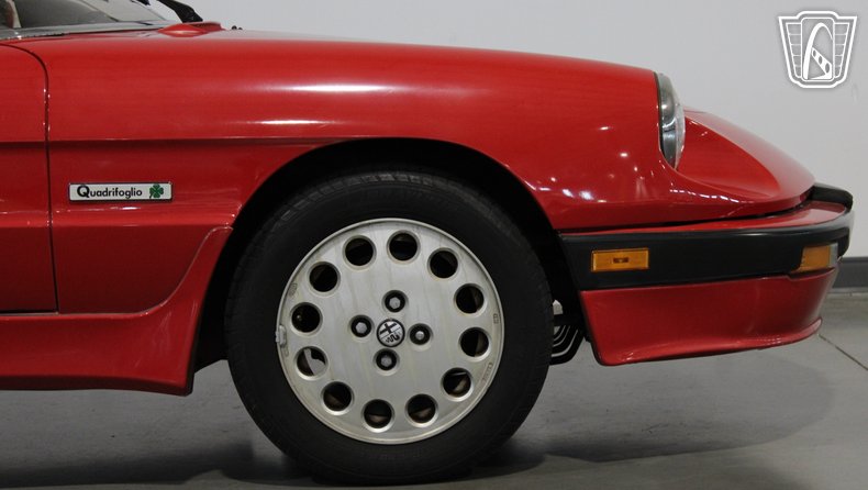 1986 Alfa Romeo Spider Veloce 133