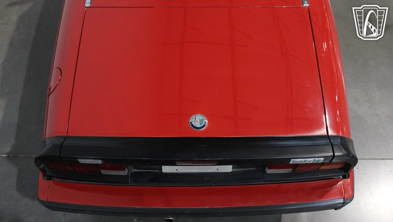 1986 Alfa Romeo Spider Veloce 129