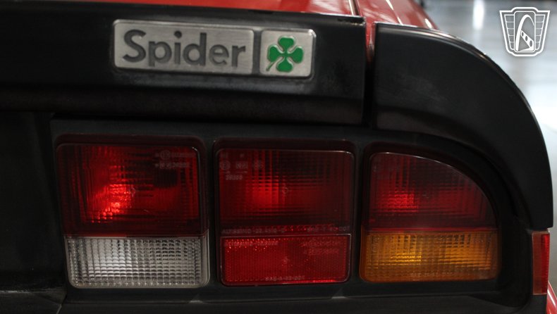1986 Alfa Romeo Spider Veloce 172