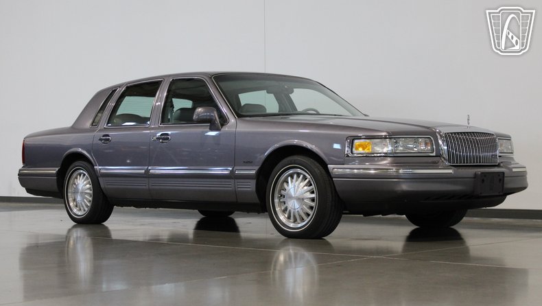 1996 Lincoln Town Car 31