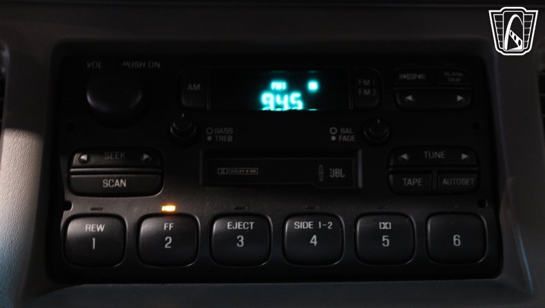 1996 Lincoln Town Car 48
