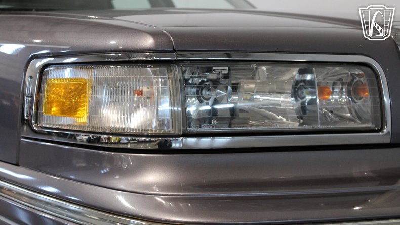 1996 Lincoln Town Car 187