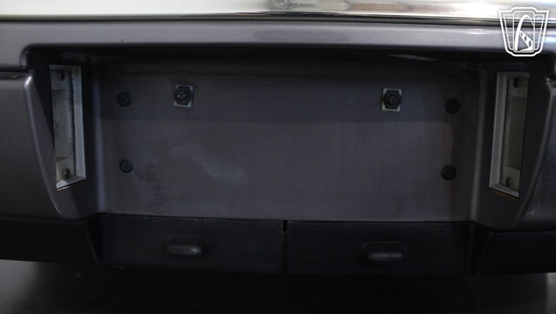 1996 Lincoln Town Car 211