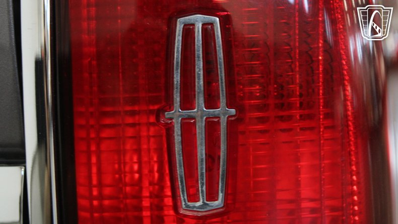 1996 Lincoln Town Car 207
