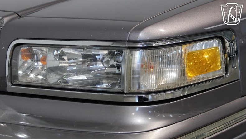 1996 Lincoln Town Car 230