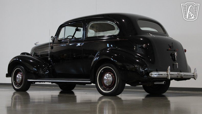 1939 Chevrolet Master Deluxe 32