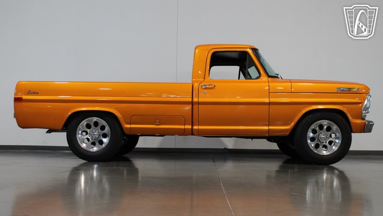 1972 Ford F-250 32