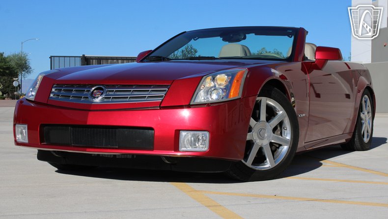 2004 Cadillac XLR 2
