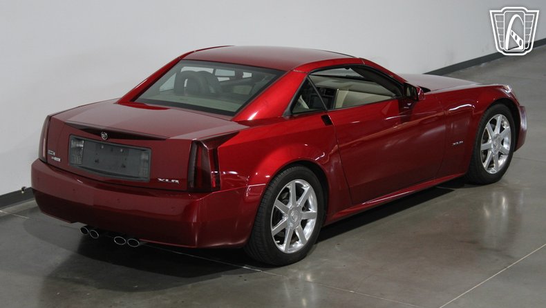 2004 Cadillac XLR 18