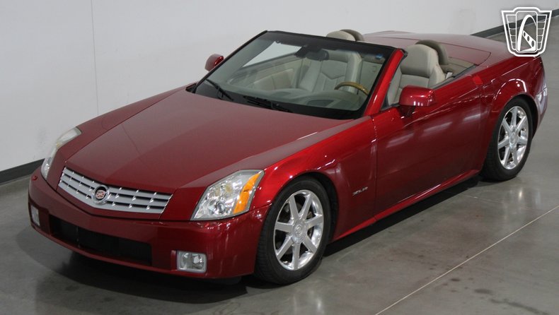 2004 Cadillac XLR 22