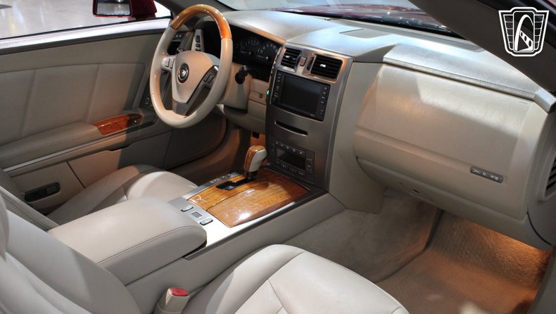 2004 Cadillac XLR 10
